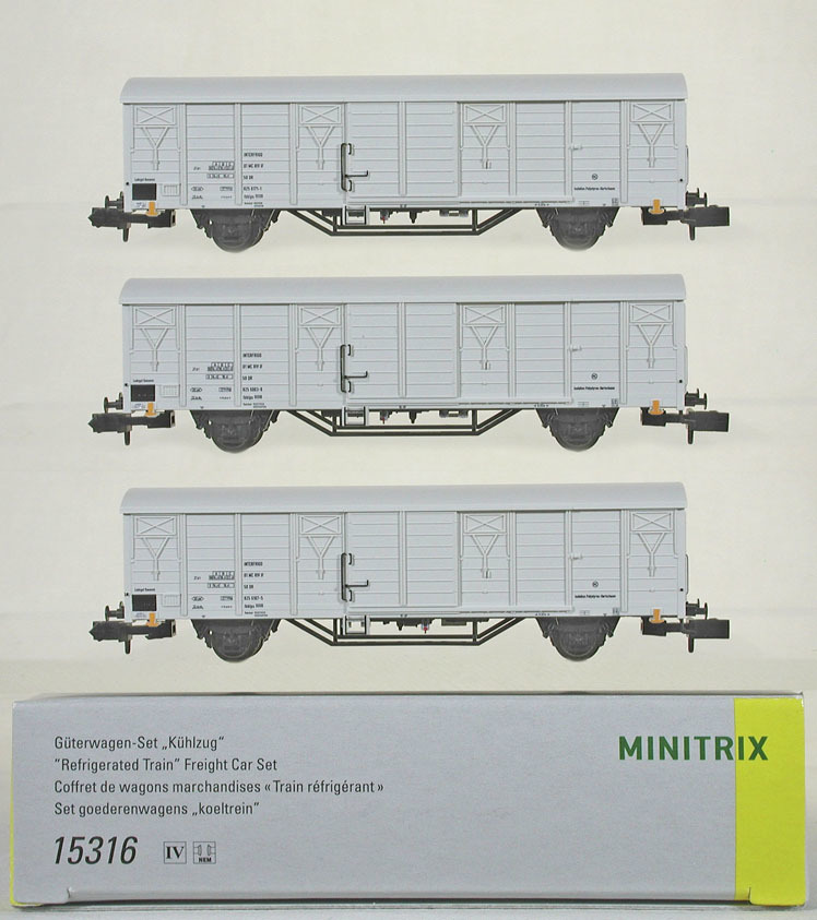MINITRIX #15316 ＤＤＲ （旧東ドイツ国鉄）　Ｉｂｂｌｐｓ［８２５６］型冷蔵有蓋車 Interfrigo　（ホワイト） ３輌セット