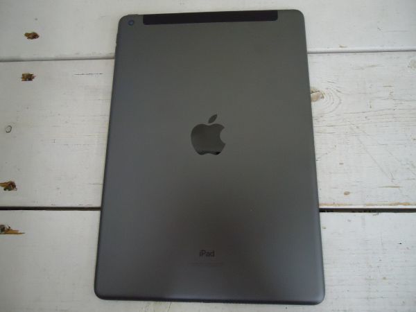 早い者勝ち 64GB 第9世 10.2インチ iPad Apple S3086 スペースグレイ