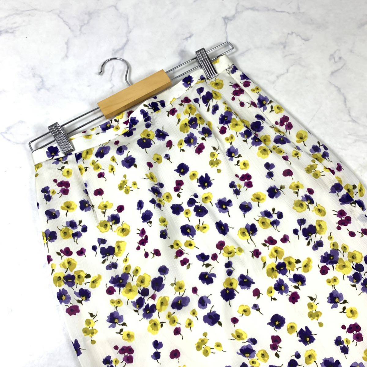 ハナエモリ 花柄 ひざ丈スカート 大きいサイズ 40 YS556の画像2