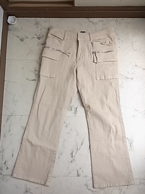 本店は ブラーミン BRAHMIN オフホワイト 踝丈 パンツ 裾スリット入り ストレッチ効きます サイズ40 ファスサンファール社 Mサイズ 本店は ブラーミン BRAHMIN オフホワイト 踝丈 パンツ 裾スリット入り ストレッチ効きます サイズ40 ファスサンファール社 Mサイズ