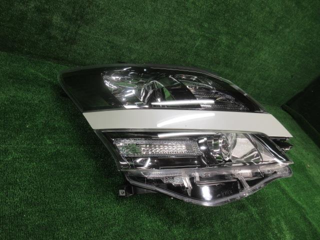 ヴェルファイア DBA-GGH20W 右ヘッドライト 58-24 3.5Z プラチナム