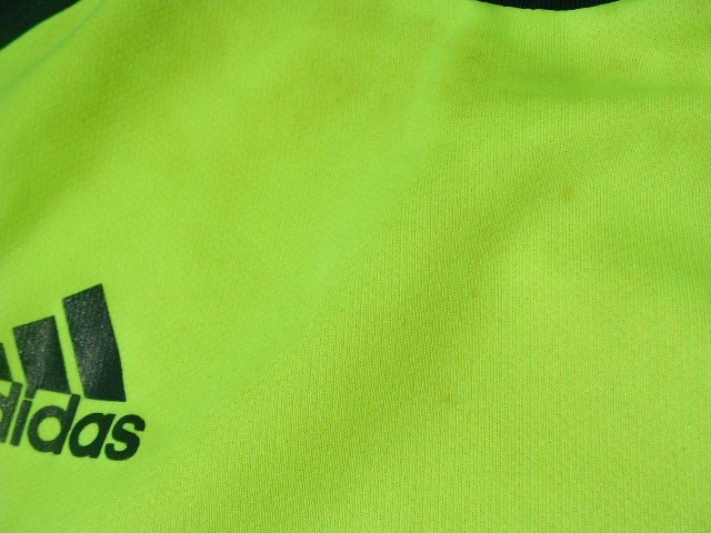 ssy5577 adidas футболка с длинным рукавом cut and sewn флуоресценция желтый × темно-синий # распределение цвета # CLIMAWARM с высоким воротником M-L примерно Adidas 