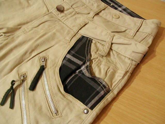 ssy4068 Wild Khakis メンズ 重ね履きデザイン コットンパンツ ベージュ ■ ダブルウエスト ■ ストレッチ素材 裾内側チェック柄 Mサイズ_画像5