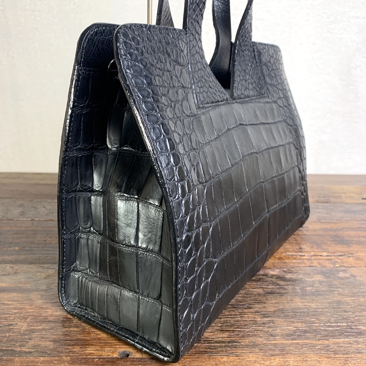 16 新品 未使用 本物 クロコダイル HIGH-CLASS バッグ ブラック 定価45