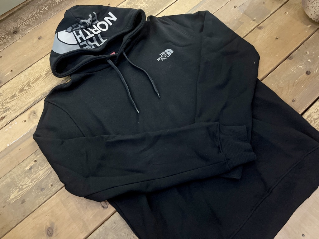 THE NORTH FACE ザノースフェイス パーカー プルオーバー フーディ ブラック XLサイズ ワンポイントロゴ