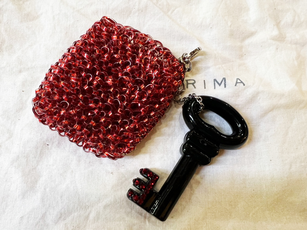 ANTEPRIMA/ Anteprima ключ очарование имеется тросик сумка сумка очарование оттенок красного стразы сумка очарование брелок для ключа 