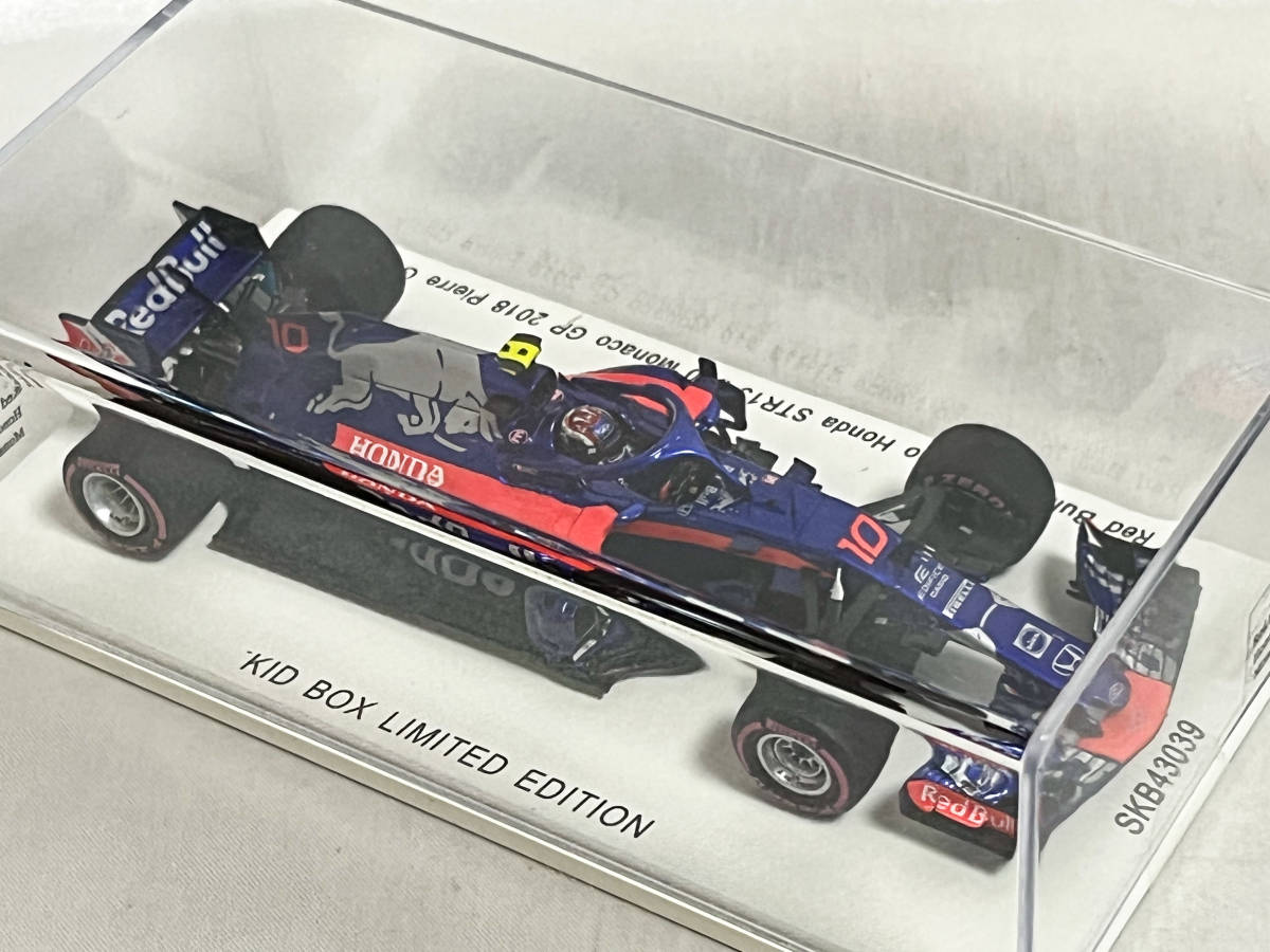 ケース未開封 キッドボックス特注 スパーク 1/43 レッドブル ケース未開封 キッドボックス特注 スパーク 1/43 レッドブル