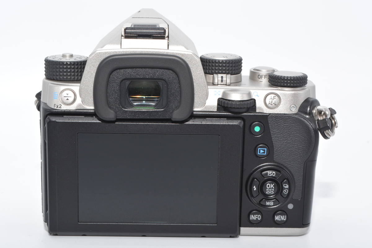 優れた品質 【極上品】 PENTAX デジタル一眼レフカメラ KP ボディ