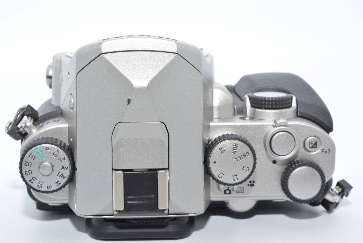 優れた品質 【極上品】 PENTAX デジタル一眼レフカメラ KP ボディ