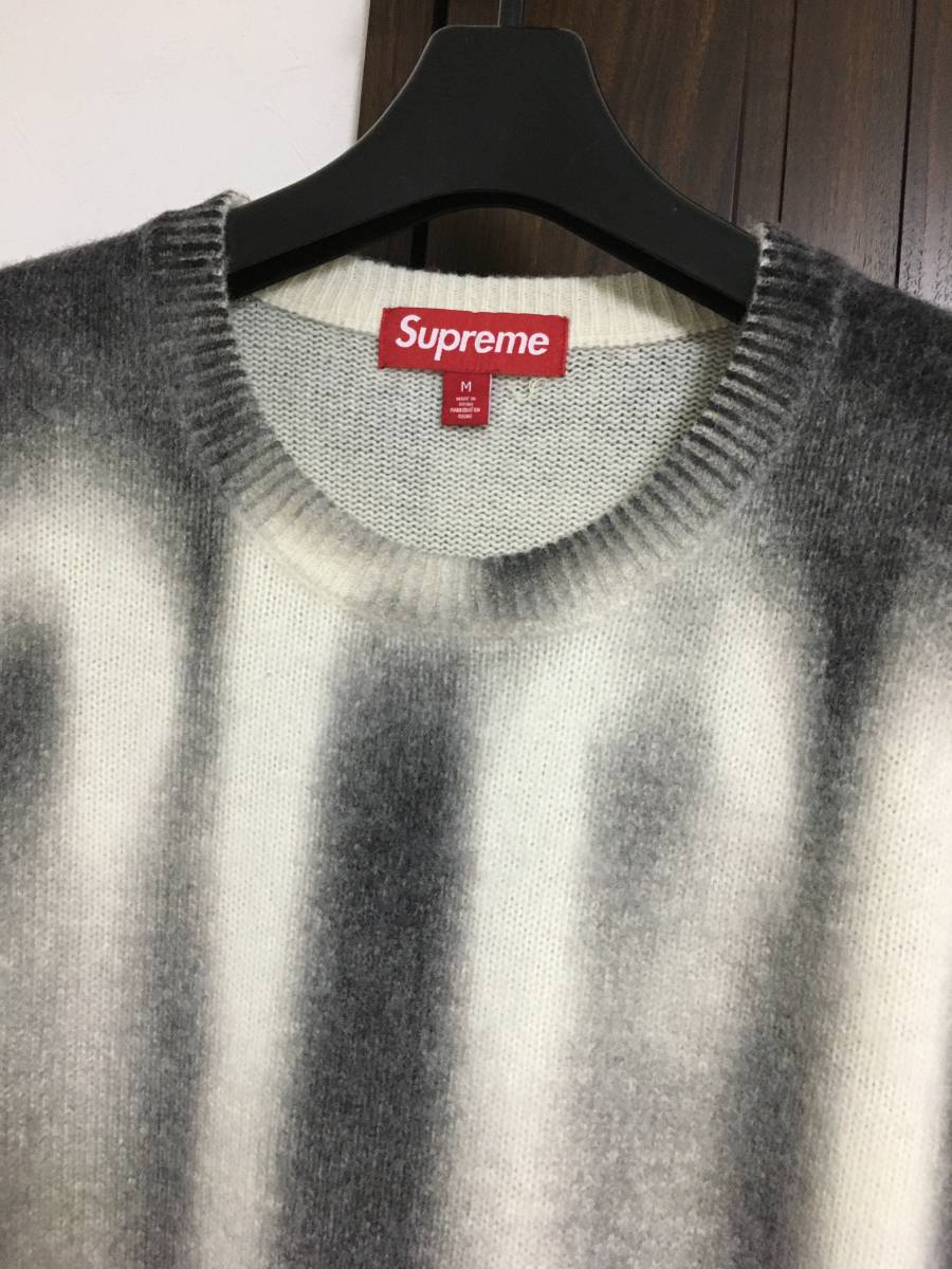 希少新品 M シュプリーム Supreme Blurred Logo Sweater 希少新品 M シュプリーム Supreme Blurred Logo Sweater