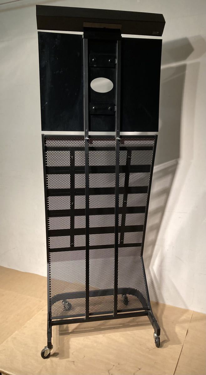 希少 SEGA セガサターン ディスプレイラック / 陳列台 棚 ラック 希少 SEGA セガサターン ディスプレイラック / 陳列台 棚 ラック
