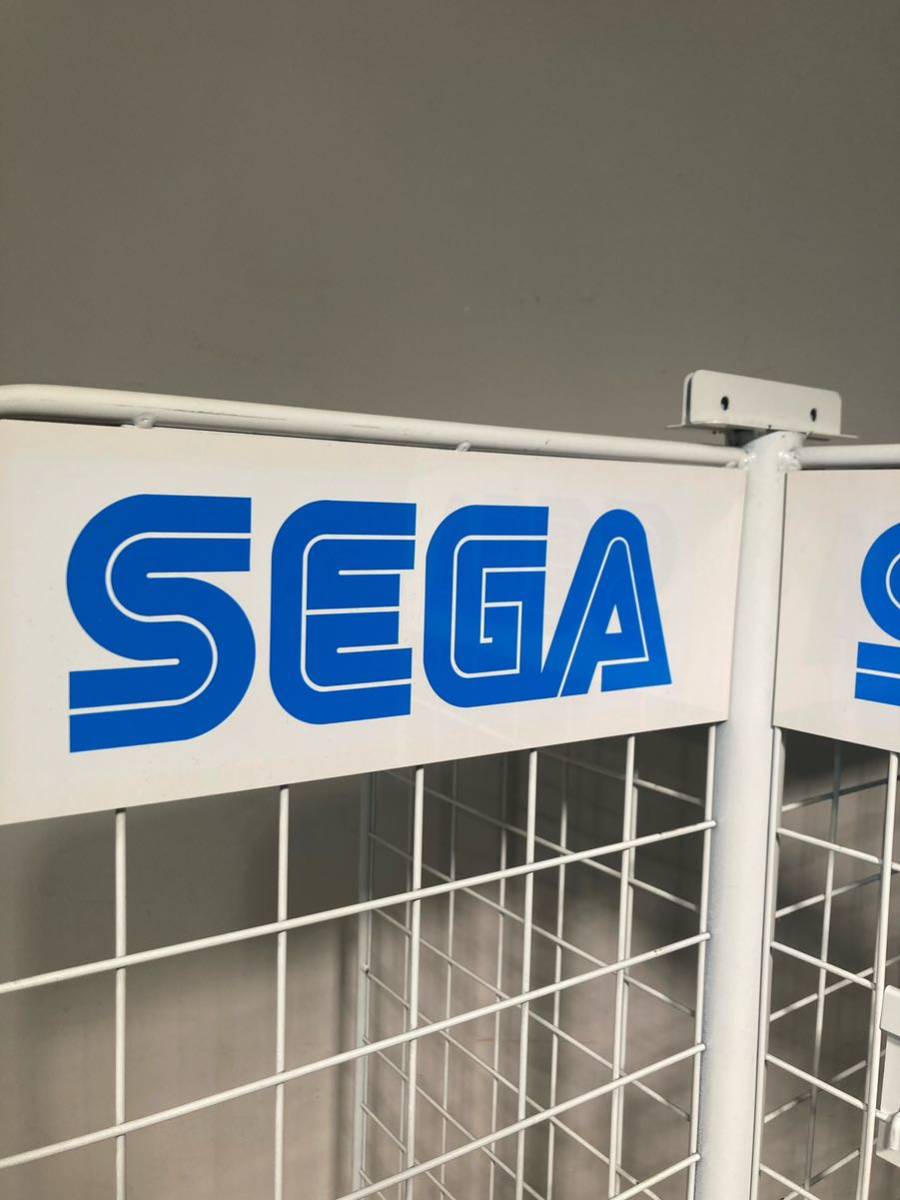 3【希少】 SEGA 回転ネット 什器 店頭ディスプレイ キャスター付 展示 / 陳列台 棚 販促 ソニック セガ 試遊台 レトロゲーム_画像3