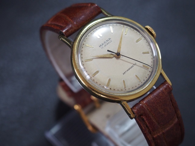  beautiful goods MAGNA Switzerland made antique wristwatch 17 stone hand winding operation goods 