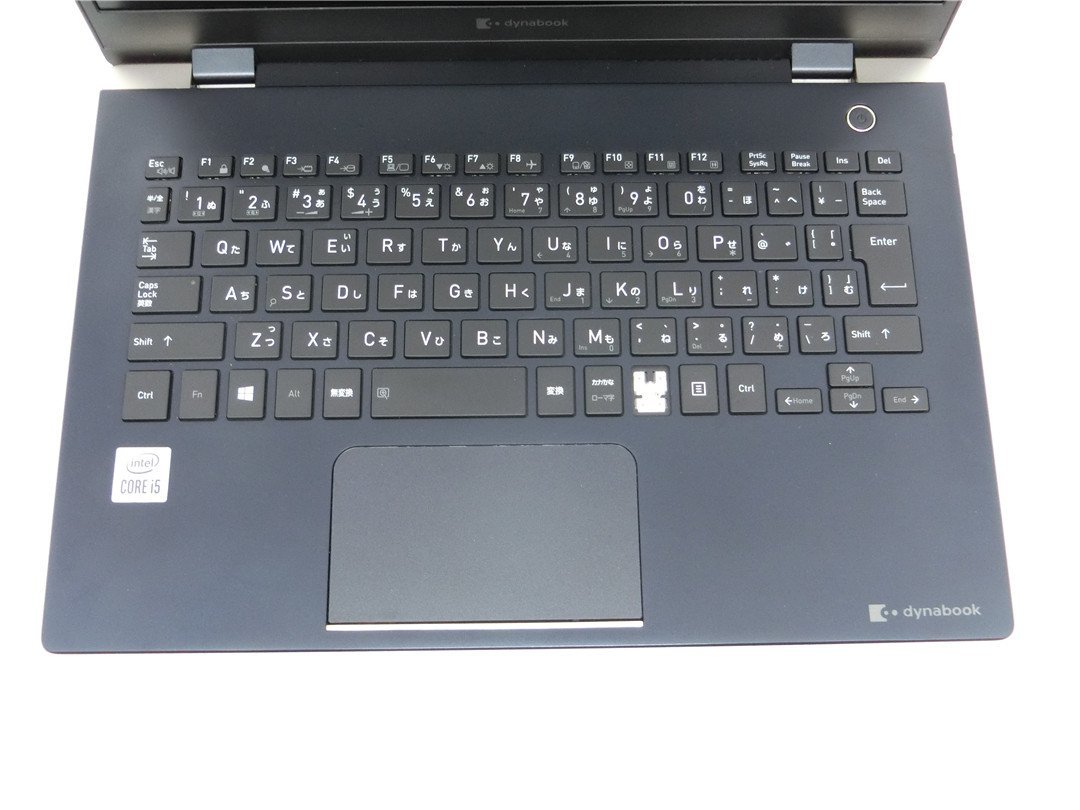 中古　TOSHIBA　G83/FS　Core10世代i5　　13型　通電します　起動しません　液晶割れ　詳細不明　　ジャンク扱い 　_画像2