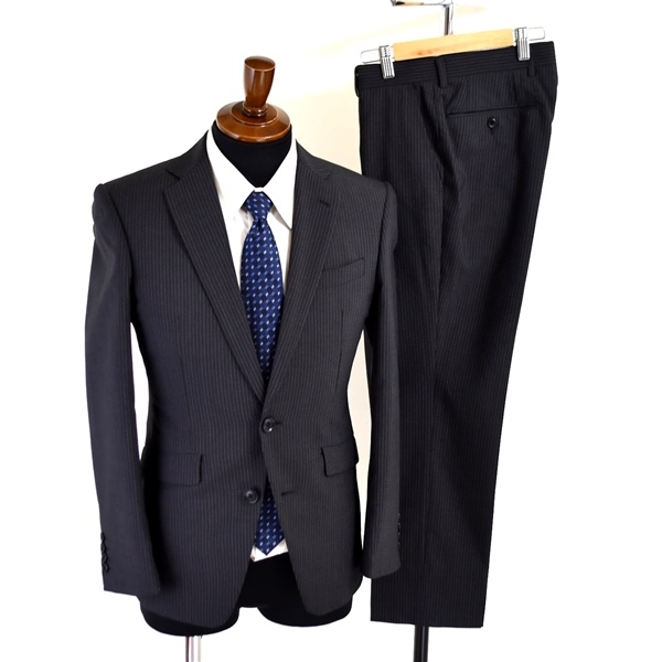 新品入荷 ダークグレー M / Y4 スーツ シングル 2つボタン スーツ