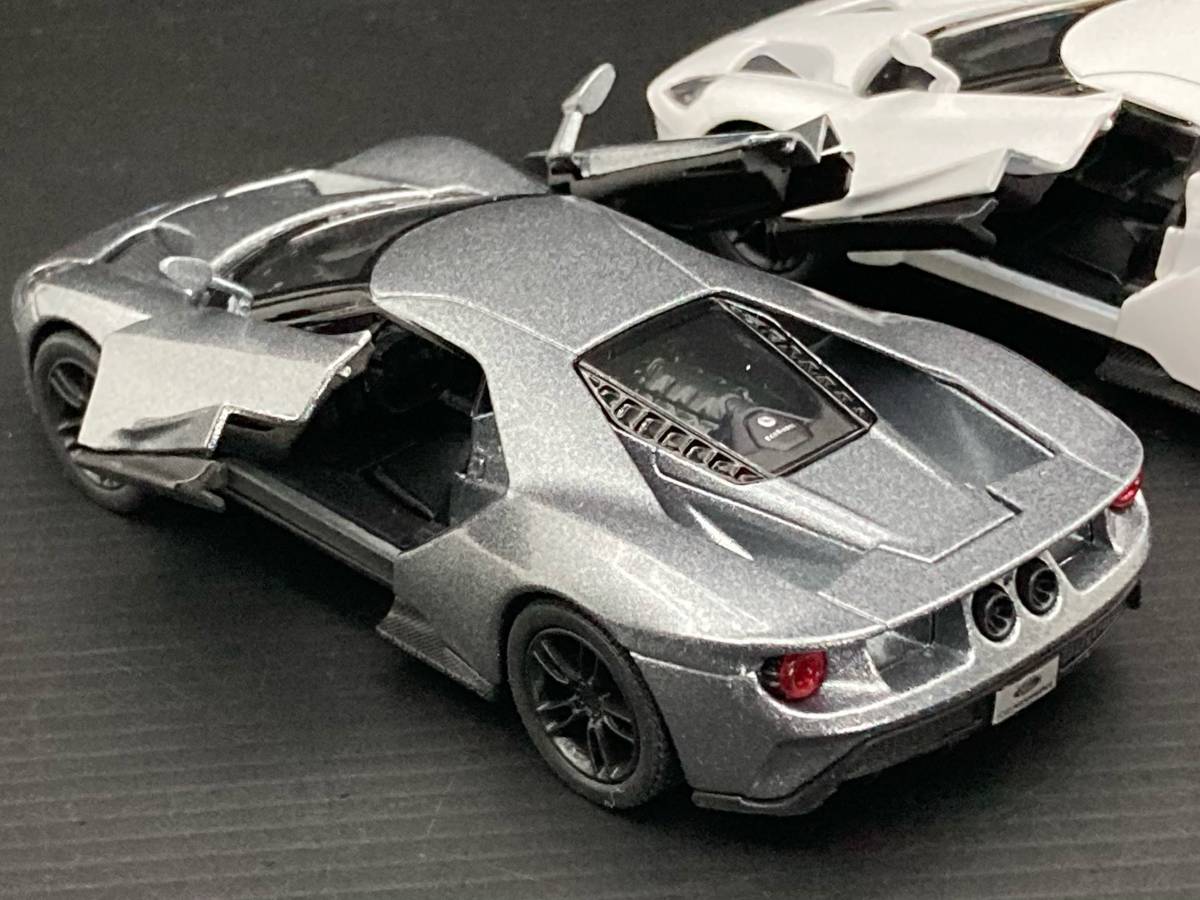 フォード GT 1/38 2台セット KINSMART ミニカー プルバックカー FORDの画像4