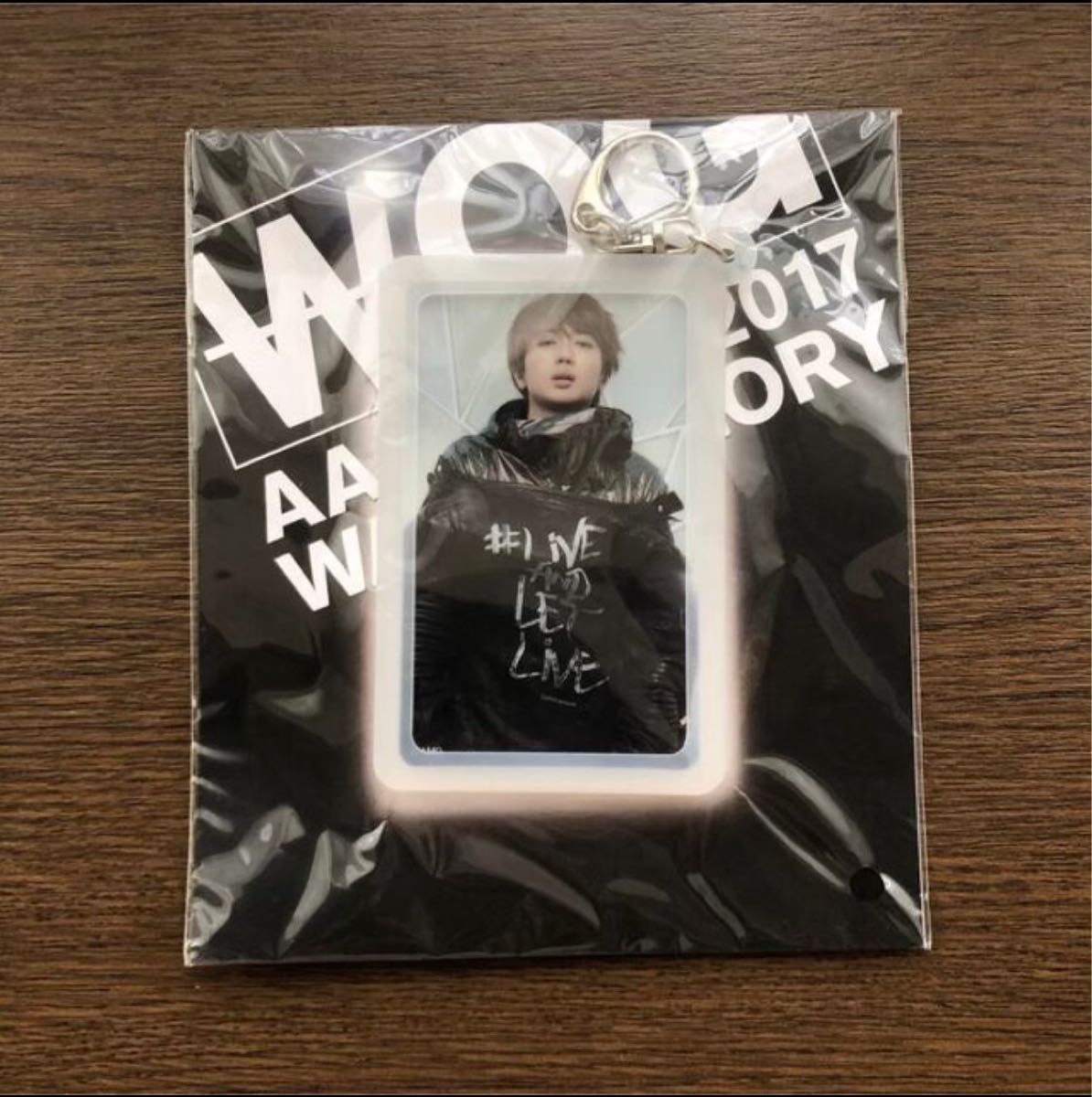 【新品未開封】AAA Nissy 光る ICカードステッカー にっしー キーホルダー 定期入れ パスケース 西島隆弘 にっしー　