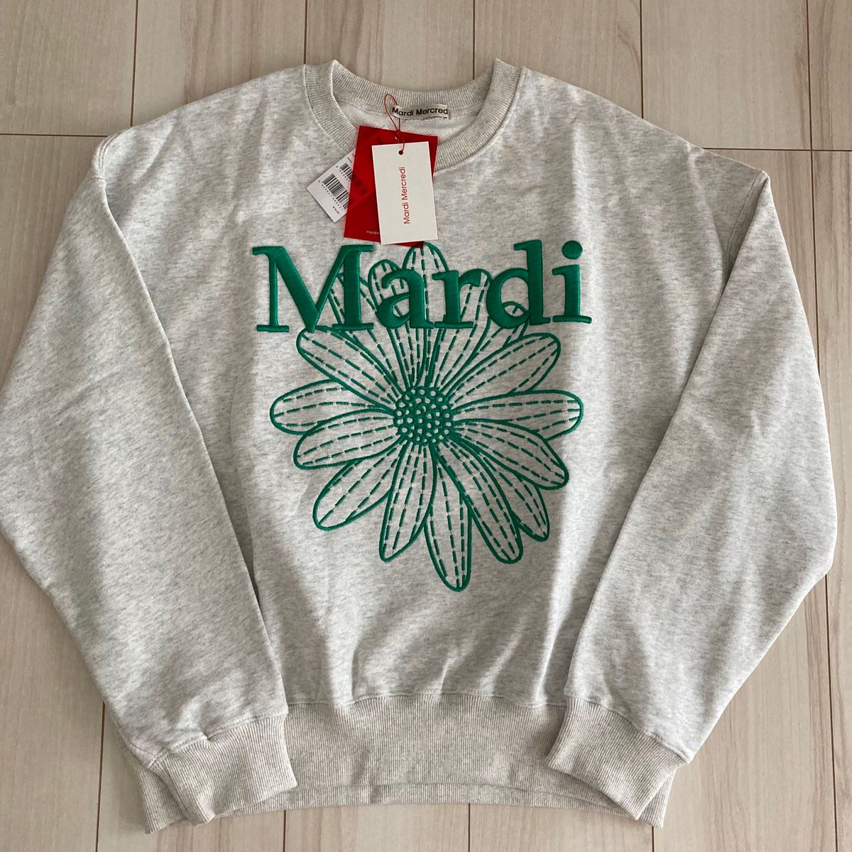 Mardi Mercredi マルディメクルディ刺繍スウェット オートミール 