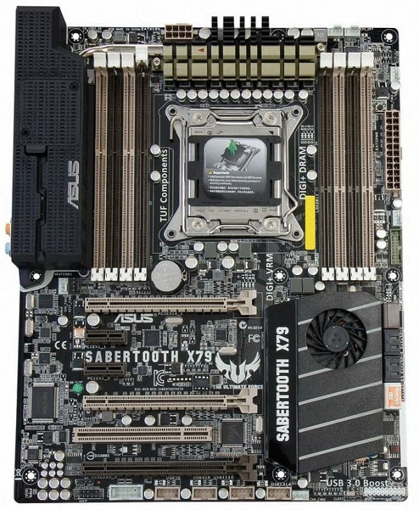 ASUS Sabertooth X79 LGA 2011 Intel X79 SATA 6Gb/s USB 3.0 ATX Intel Motherboard_画像2