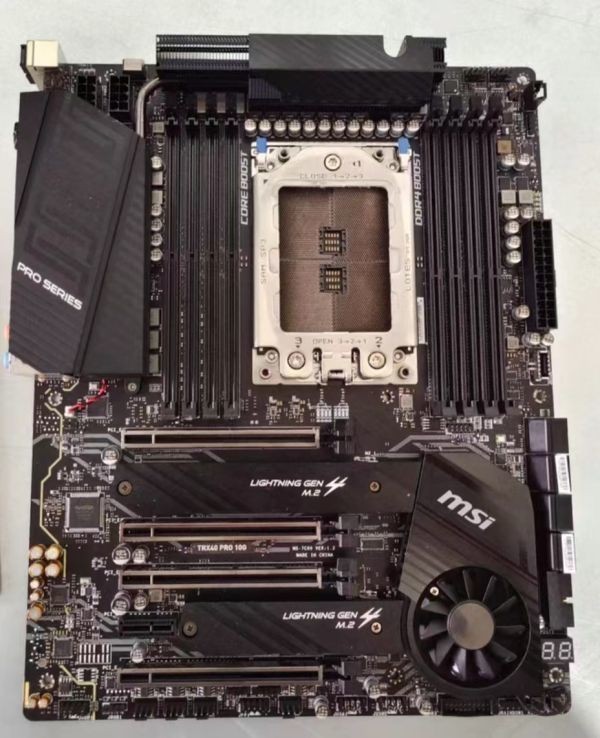 MSI TRX40 PRO 10G sTRX4 AMD TRX40 SATA 6Gb/s ATX AMD Motherboard_画像1