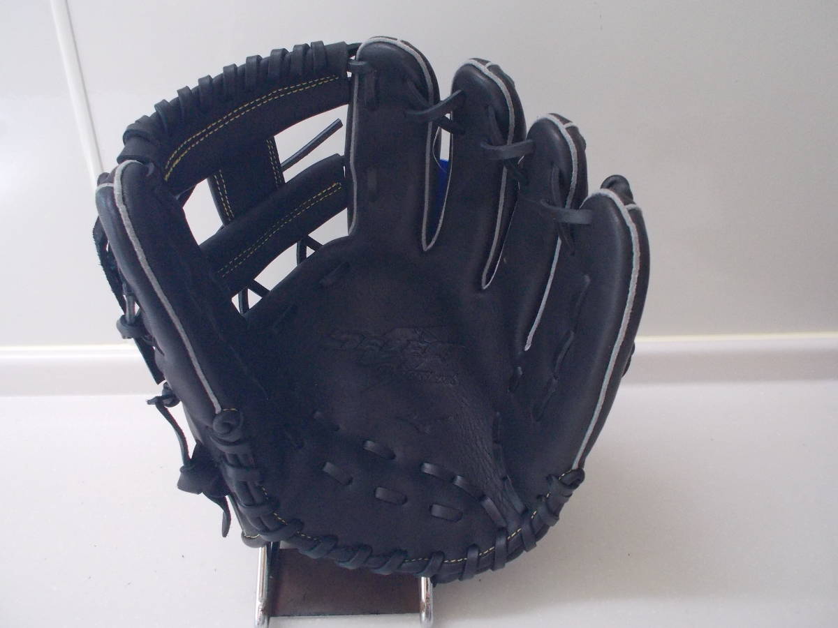 ミズノ（1AJGＲ26803-09）　軟式野球グラブ　坂本勇人モデル　 サイズ9　　右投げ　ブラック　新品