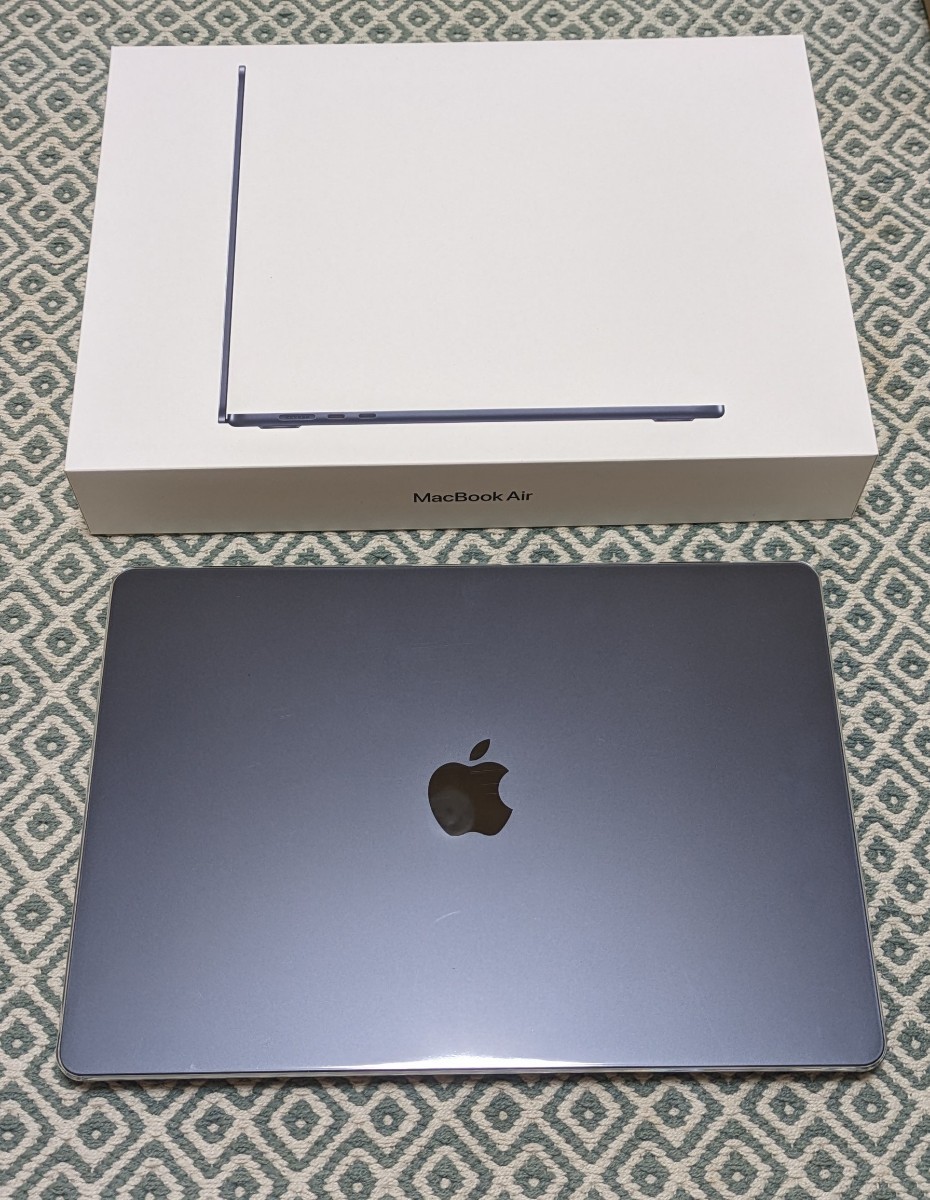 MacBook Air 15インチ Apple M2チップ搭載 [2023年モデル /SSD 256GB /メモリ 8GB ] ミッドナイト