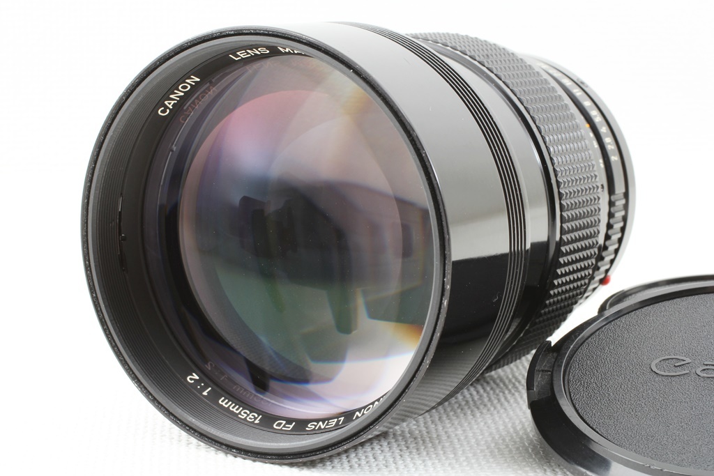 優れた品質 極上品◇Canon キヤノン New FD 135mm F2◇希少な中望遠単