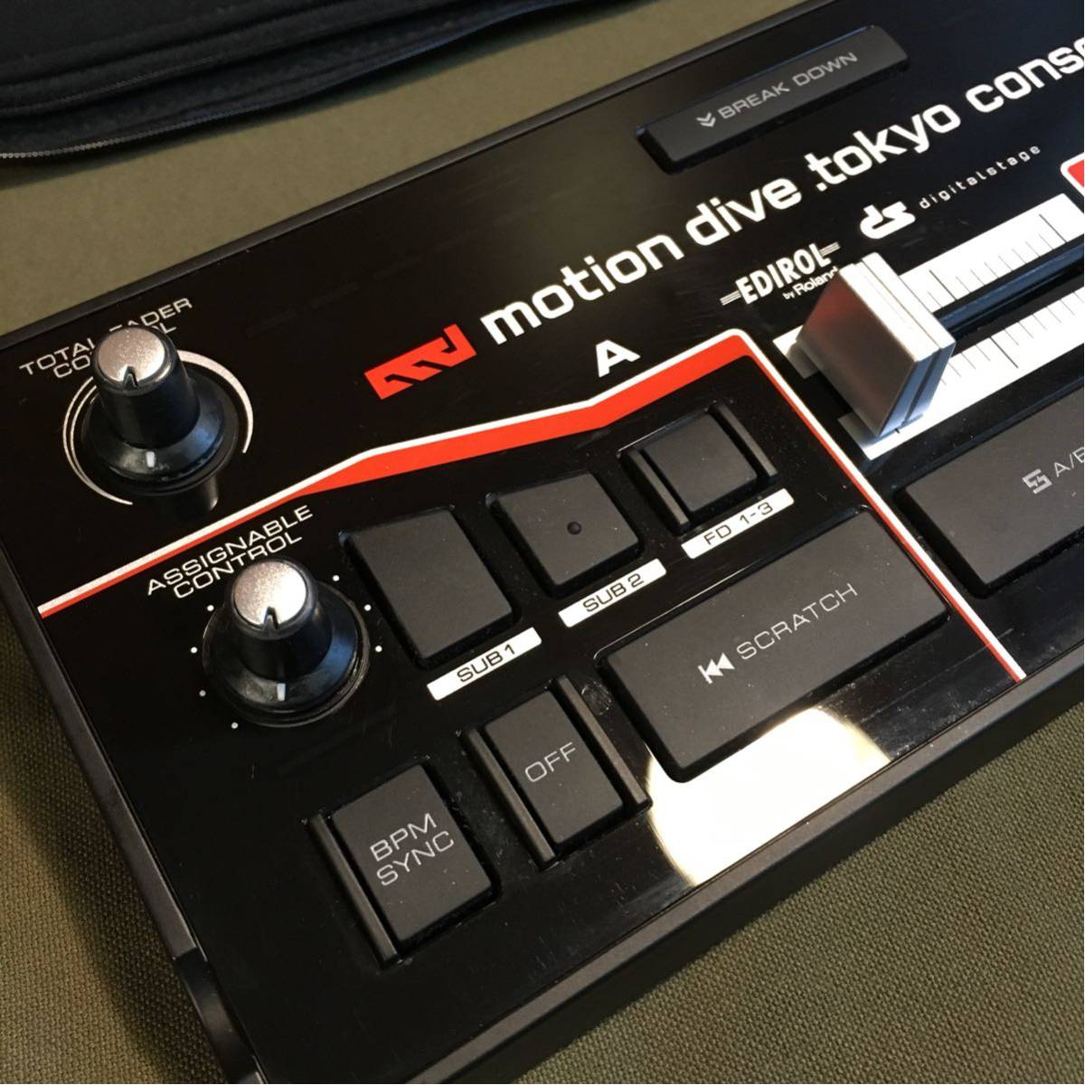 Motion dive tokyo console MD-P1 VJ EDIROL digitalstage controller MIDI DJ