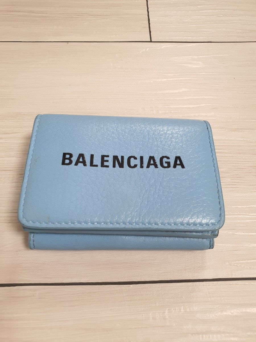 バレンシアガ 三つ折り財布 値下げしました-