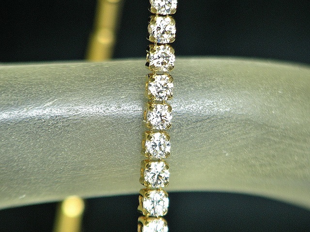 [ gem shop head office ]1.00ct good quality natural diamond K18 free size bangle bracele 