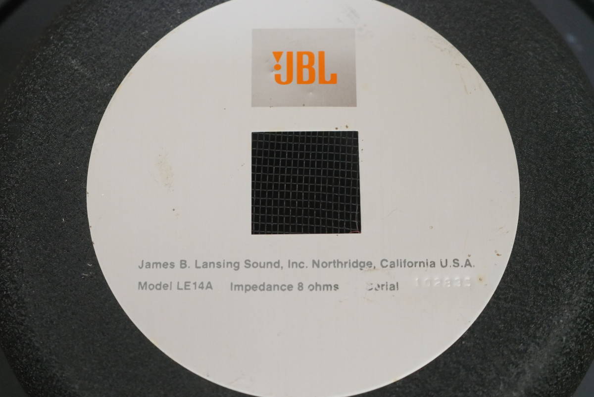 JBL LE14A 36cmウーハー スピーカー ペア！ エッジ交換済み！ 美品！ L99/L101/L220等にどうぞ！ ストック・自作用に！_ハリのある低音が魅力的です！