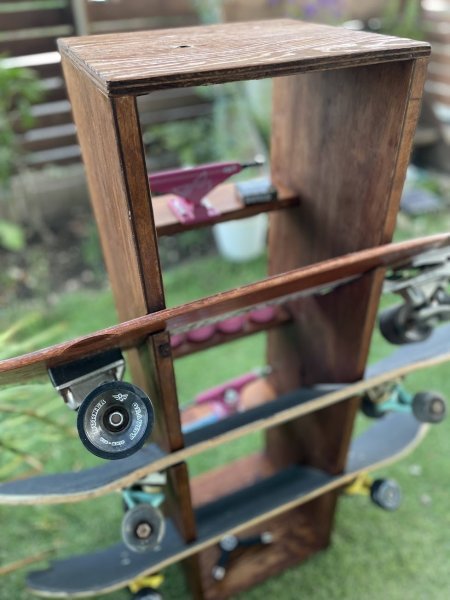 ☆木製スケートボード収納ラック☆スケボーをスマートに収納し、玄関をスッキリ！_画像4