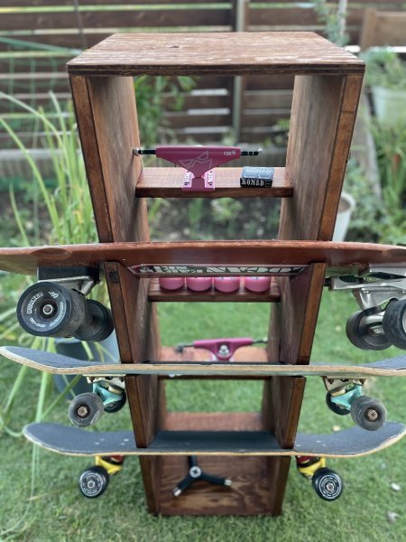 ☆木製スケートボード収納ラック☆スケボーをスマートに収納し、玄関をスッキリ！_画像3
