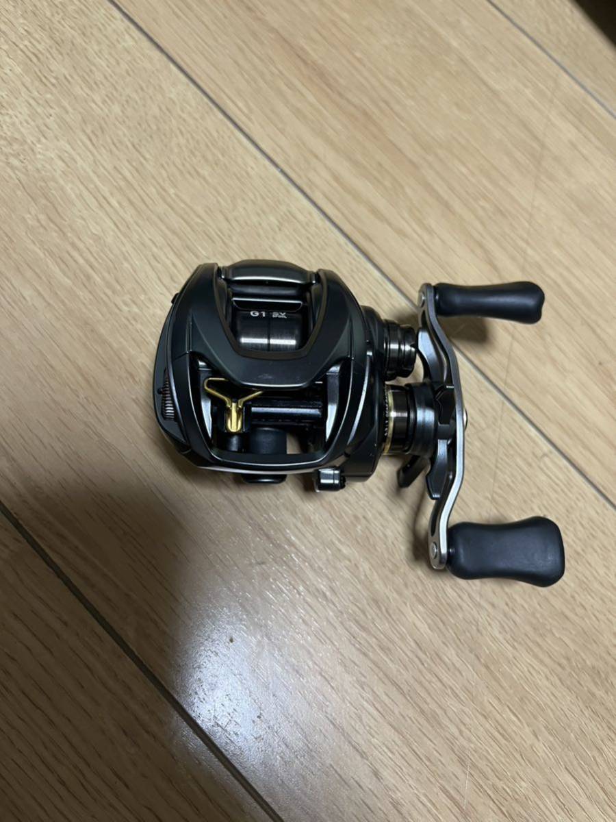 新しい到着 TW SV スティーズ 即決☆ダイワ 1016SV-HL 美品 左ハンドル