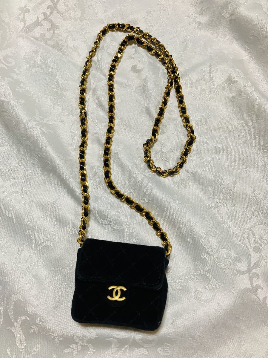 シャネル ネックレス　チェーンバッグ ゴールドチェーン 小さなバッグのネックレス　レア　黒　本物　CHANEL パリ購入品_画像1