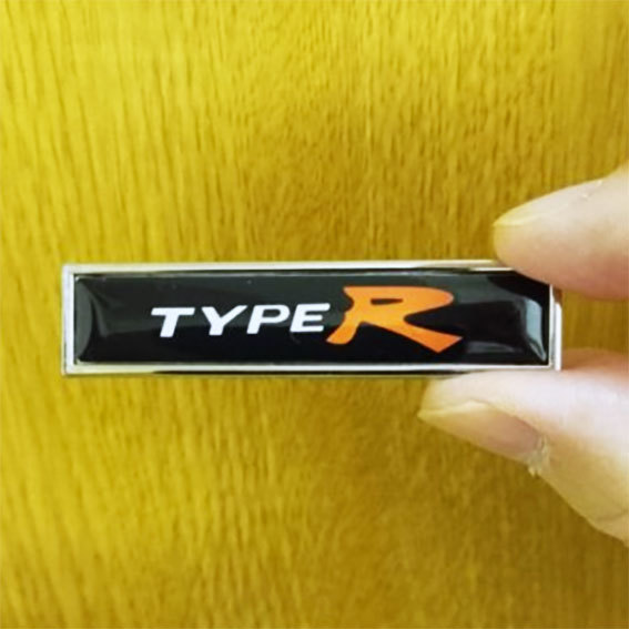 Type R （タイプR ）金属製３Dエンブレム　小さめ　２枚セット_画像5