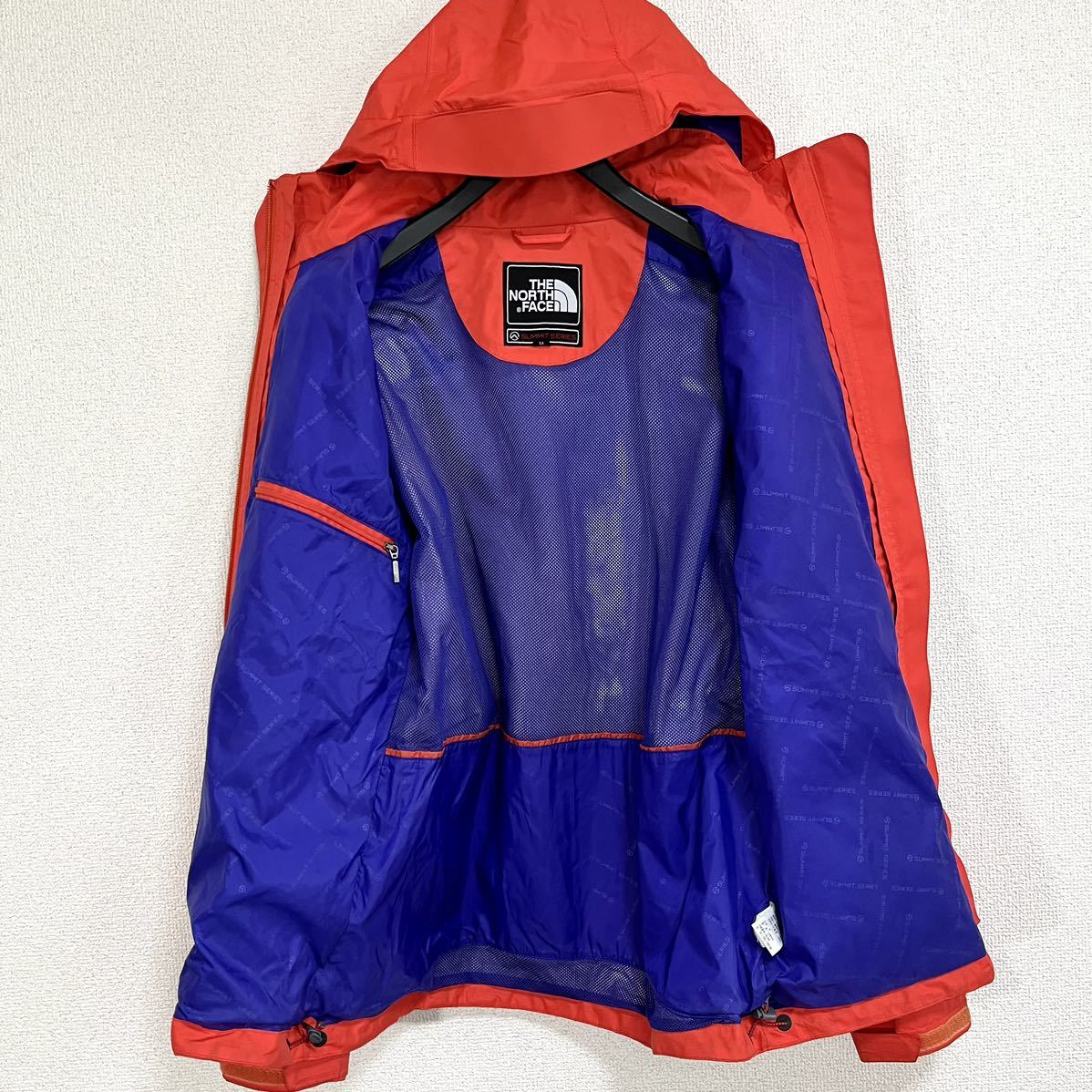 人気 ノースフェイス マウンテンパーカー ゴアテックス レディースM サミット THE NORTH FACE 透湿防水 フード着脱 マウンテンライト_画像9