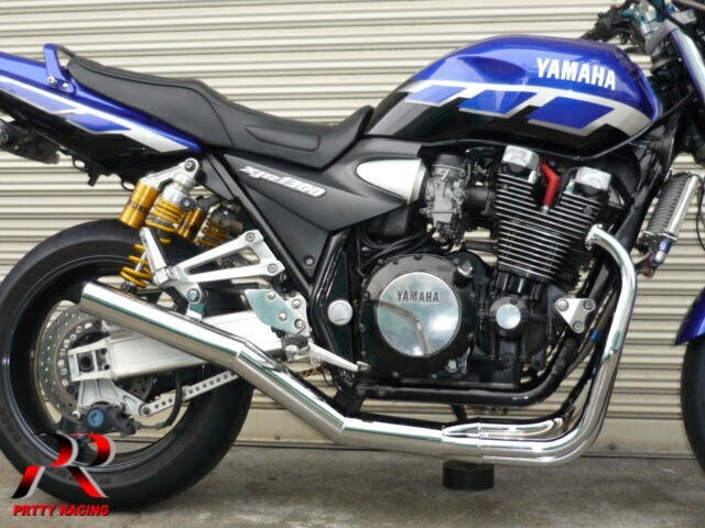 YAMAHA PRETTYRACING SPIDER XJR1300 RP17J（後期）ショート管 70π マフラー メッキ_画像1