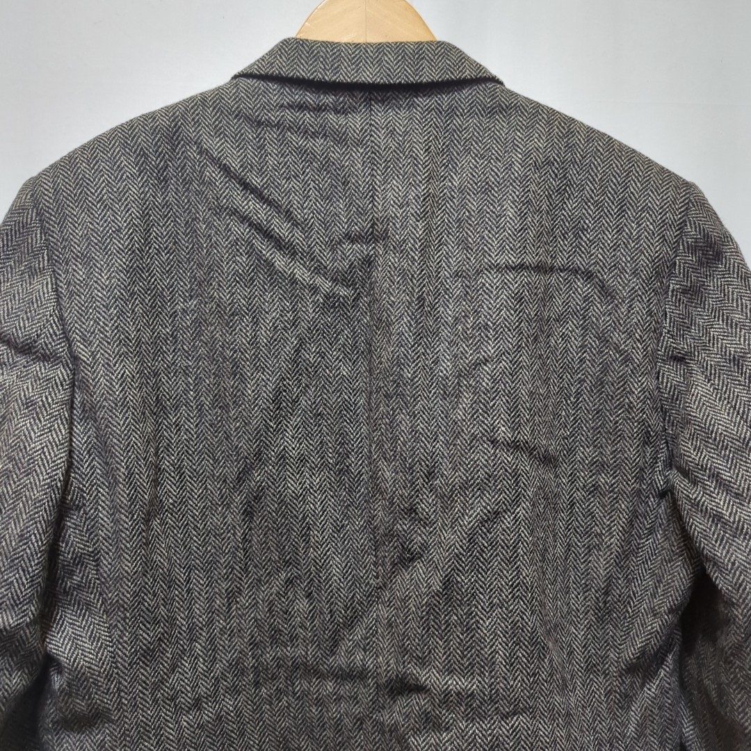 専門店では アクアスキュータム Aquascutum 英国製 ヘリンボーン