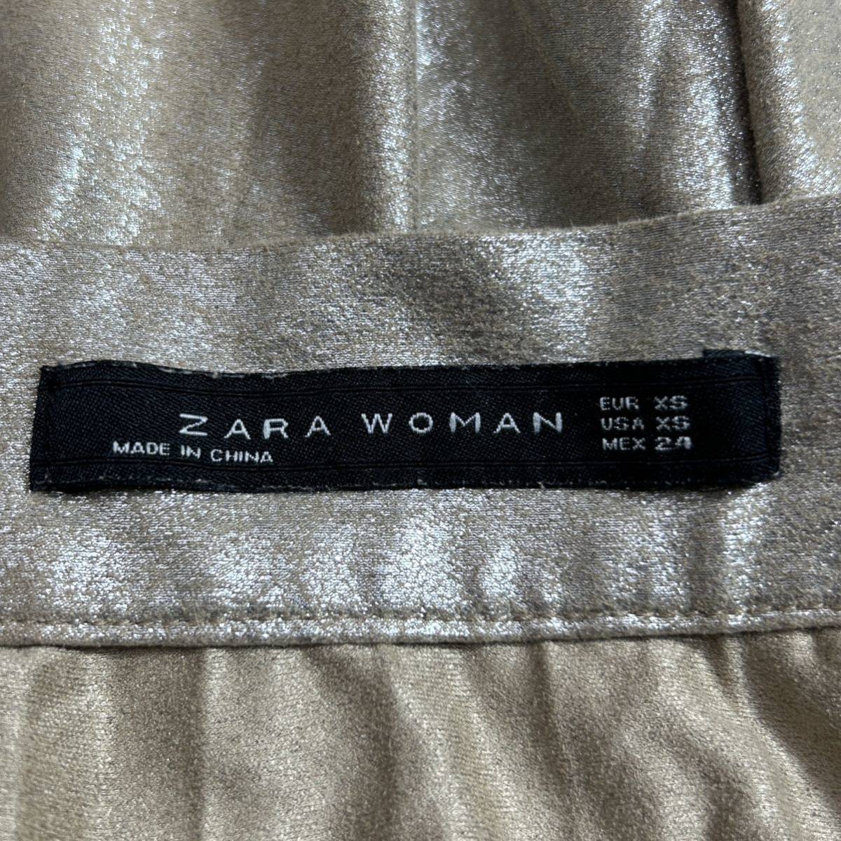 YT0317 100 иен старт! ZARA WOMAN Zara u- man поддельный замша юбка в складку размер XS бежевый серебряный принт ламе party 