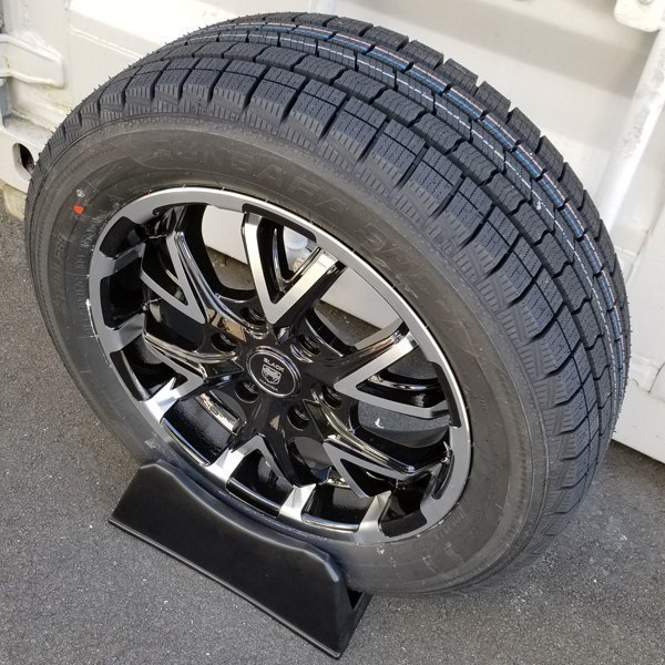 新品 17インチ スタッドレス タイヤホイールセット 200系 ハイエース レジアスエース ナンカン NANKANG SNC-1 215/60R17_画像8