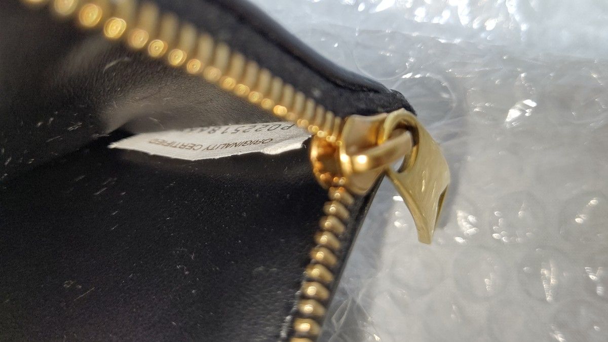美品 BOTTEGA VENETA 2つ折り財布 706010 ブラック 黒 小銭入れ カード