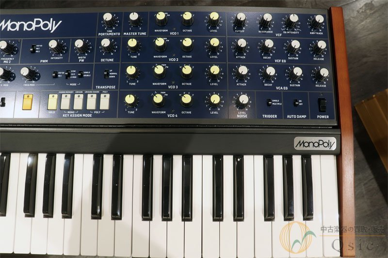 [ ultimate beautiful goods ] BEHRINGER MONOPOLY 80 period. KORG machine . repeated reality did analogue synthesizer [SJ882]