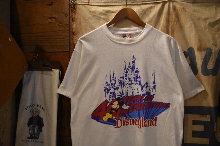 グッドプリント◎USA製90sビンテージDISNEY DESICNSディズニー半袖プリントTシャツL白ホワイト綿100アメリカ製アメカジストリートn23840_画像1