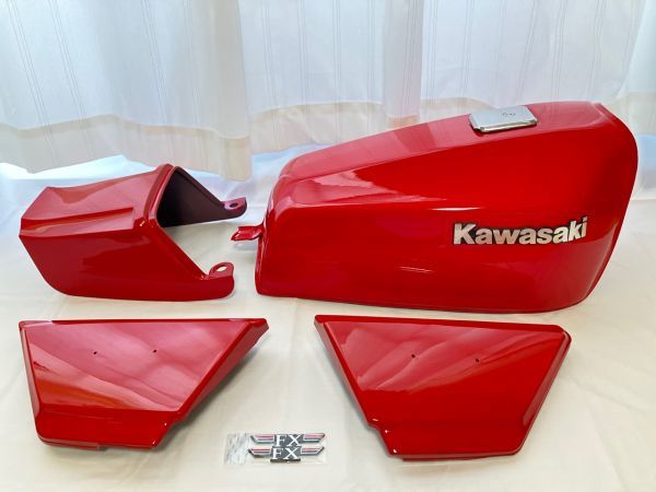 Y08-5 カワサキ Z400FX 外装セット 赤 リプロ品-1 Z400J Z500FX Z550FX