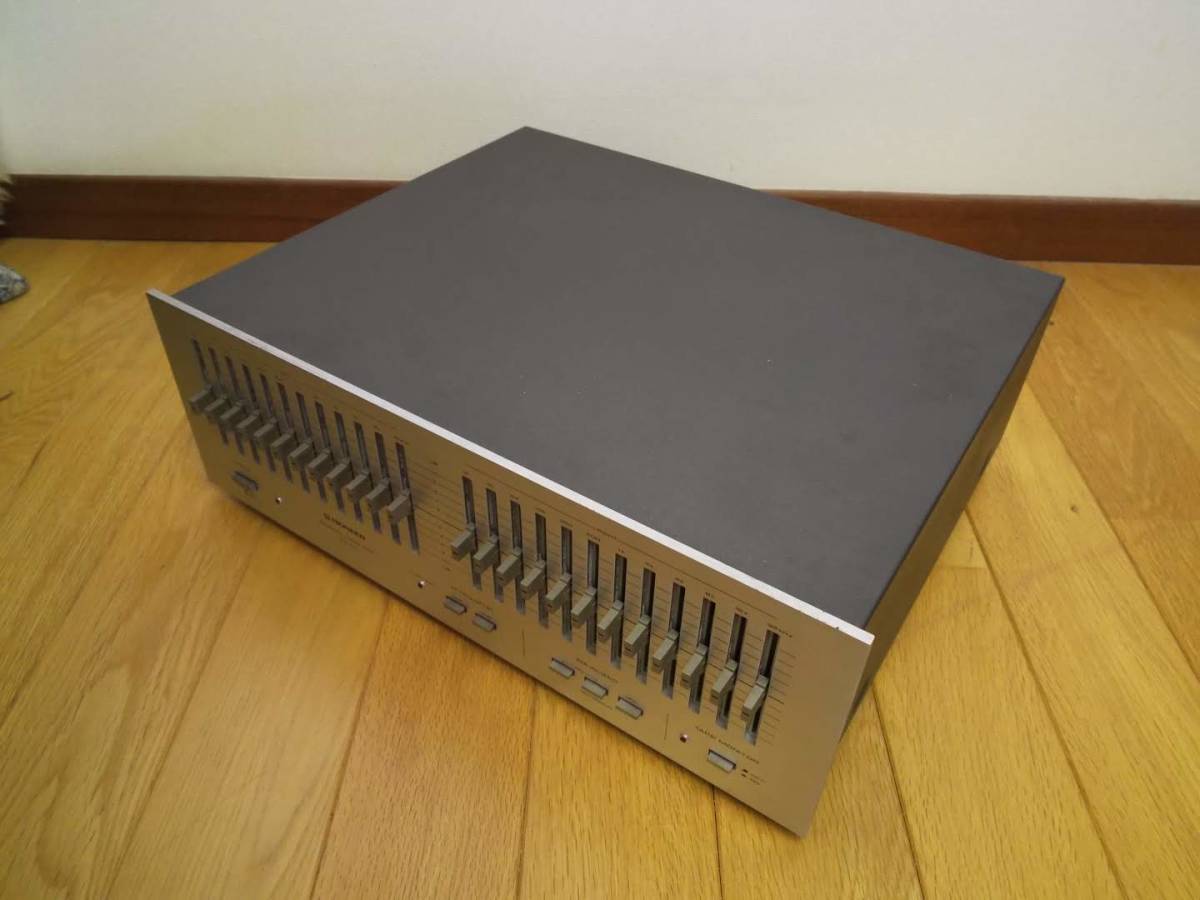 PIONEER Pioneer SG-70 graphic equalizer 