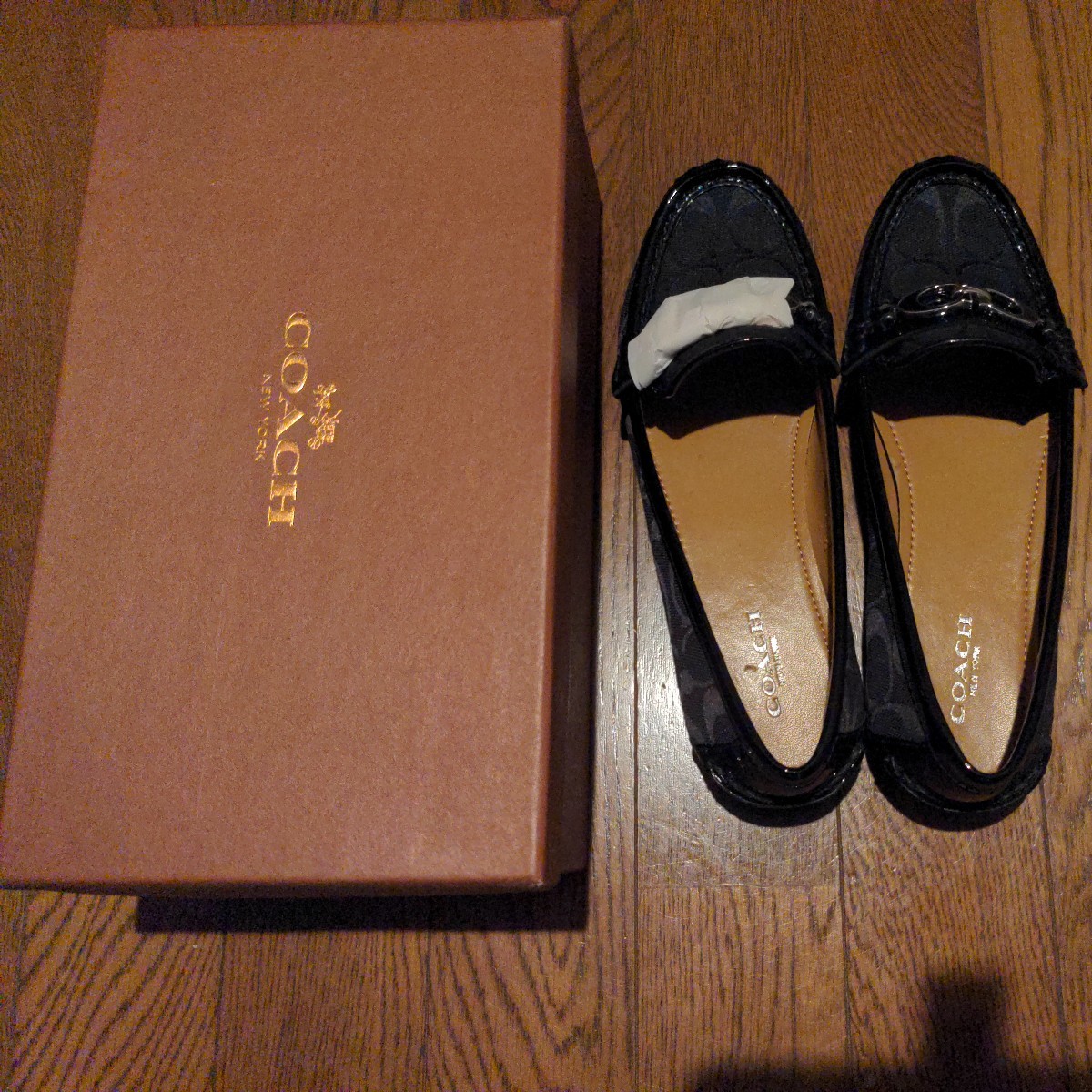 コーチ　COACH 靴　　サイズ７M（24cm)　新品・未使用品　黒　即決！！_画像1