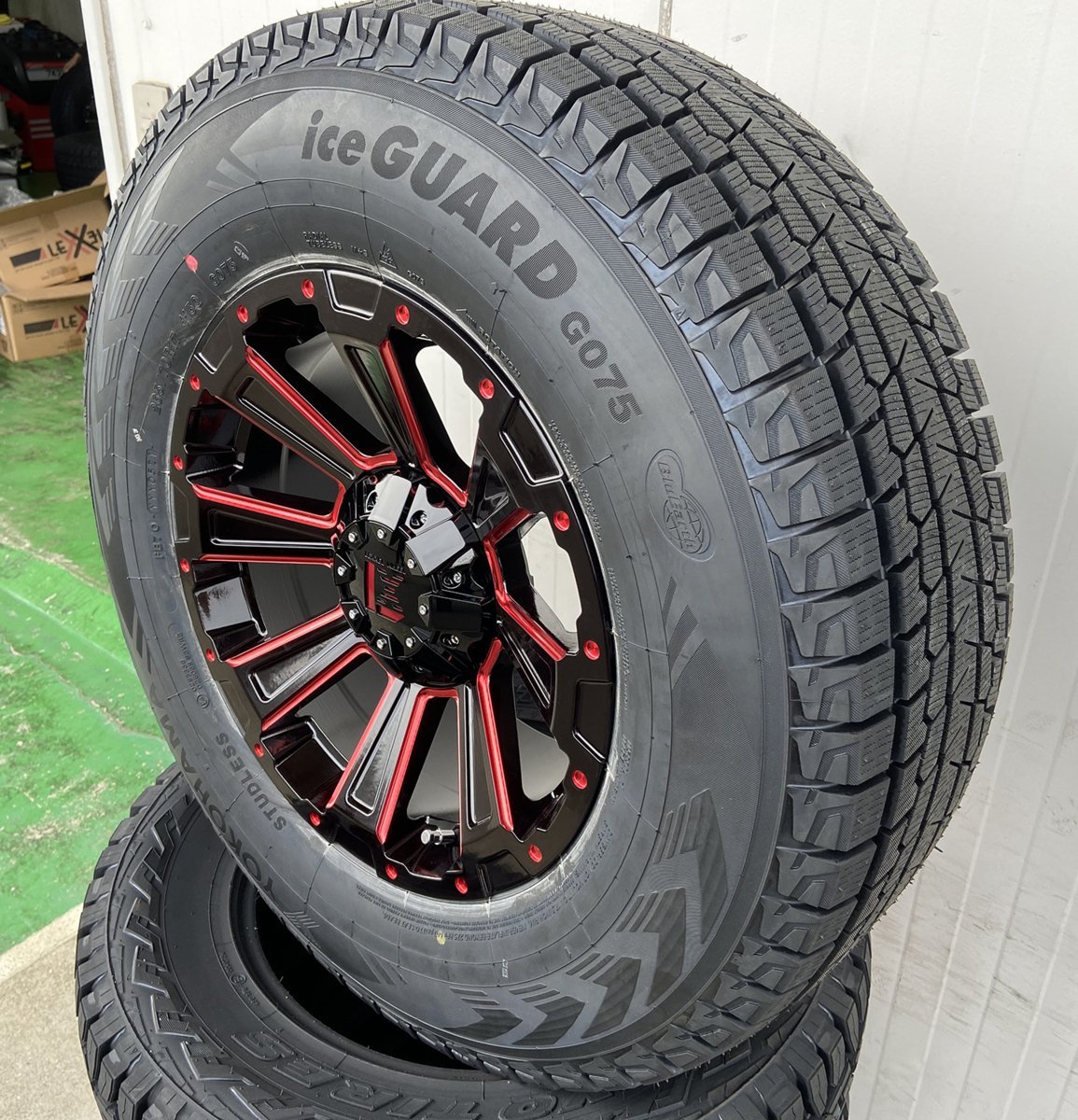 国産スタッドレス DeathRock プラド サーフ ハイラックス ヨコハマ アイスガード G075 265/70R17 265/65R17 17インチ タイヤホイールセット_画像7