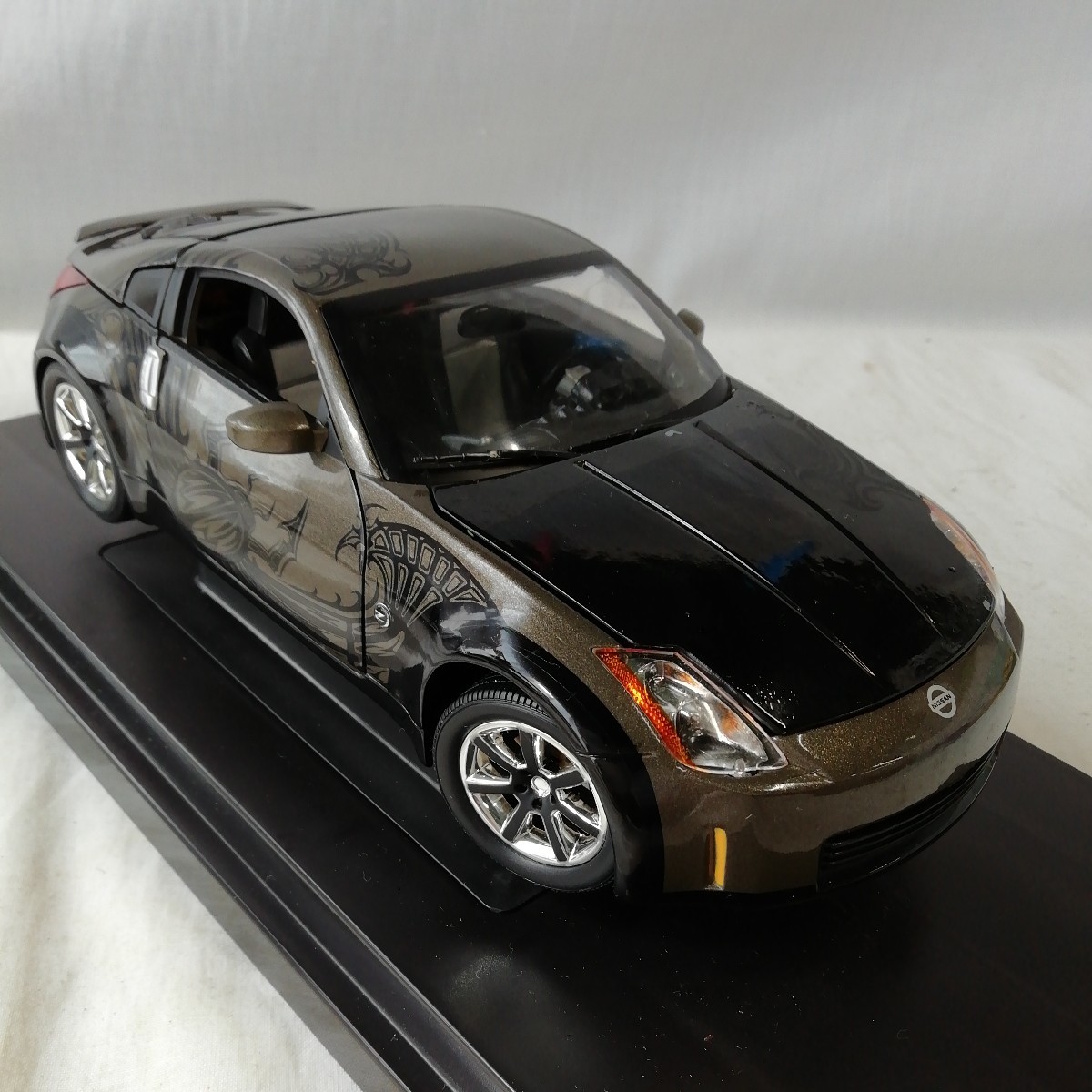 g_t　J914　JOYRIDE　1/18　ワイルドスピードX3　Tokyo Drift　フェアレディZ　ミニカー　Z33　DKタカシ　ワイスピ　中古_画像2