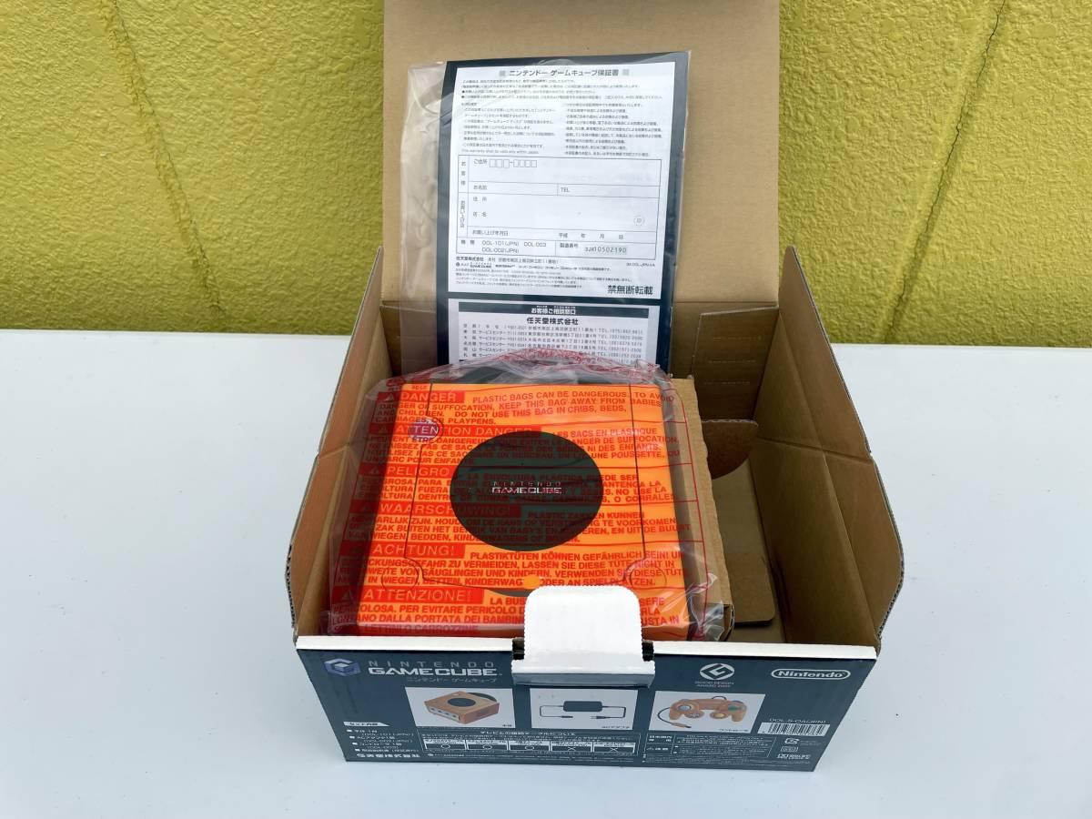 新品未使用 任天堂ゲームキューブ NGC 本体のみ DOL-101 オレンジ 箱説付コントローラーACアダプター欠 Nintendo GameCube Console System
